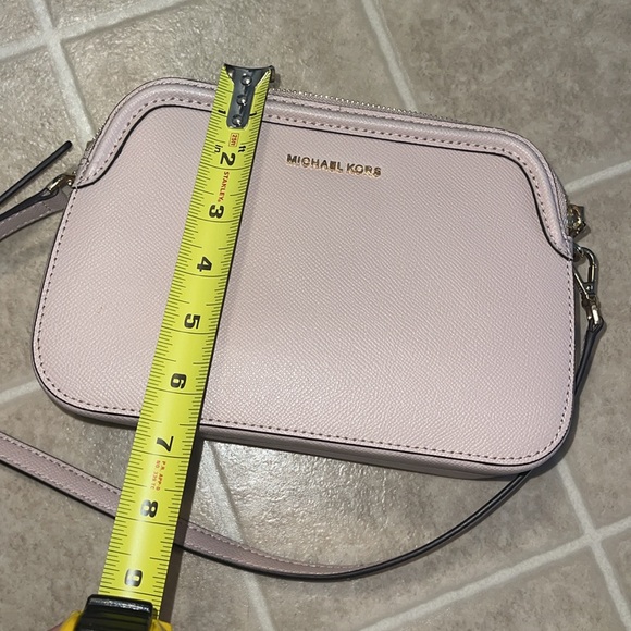 Michael Kors Blush Pink Crossbody purse, like new! - Picture 8 of 10